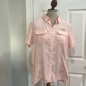 Magellan outdoors moisture wicking relaxed fit short sleeve pink button shirt L